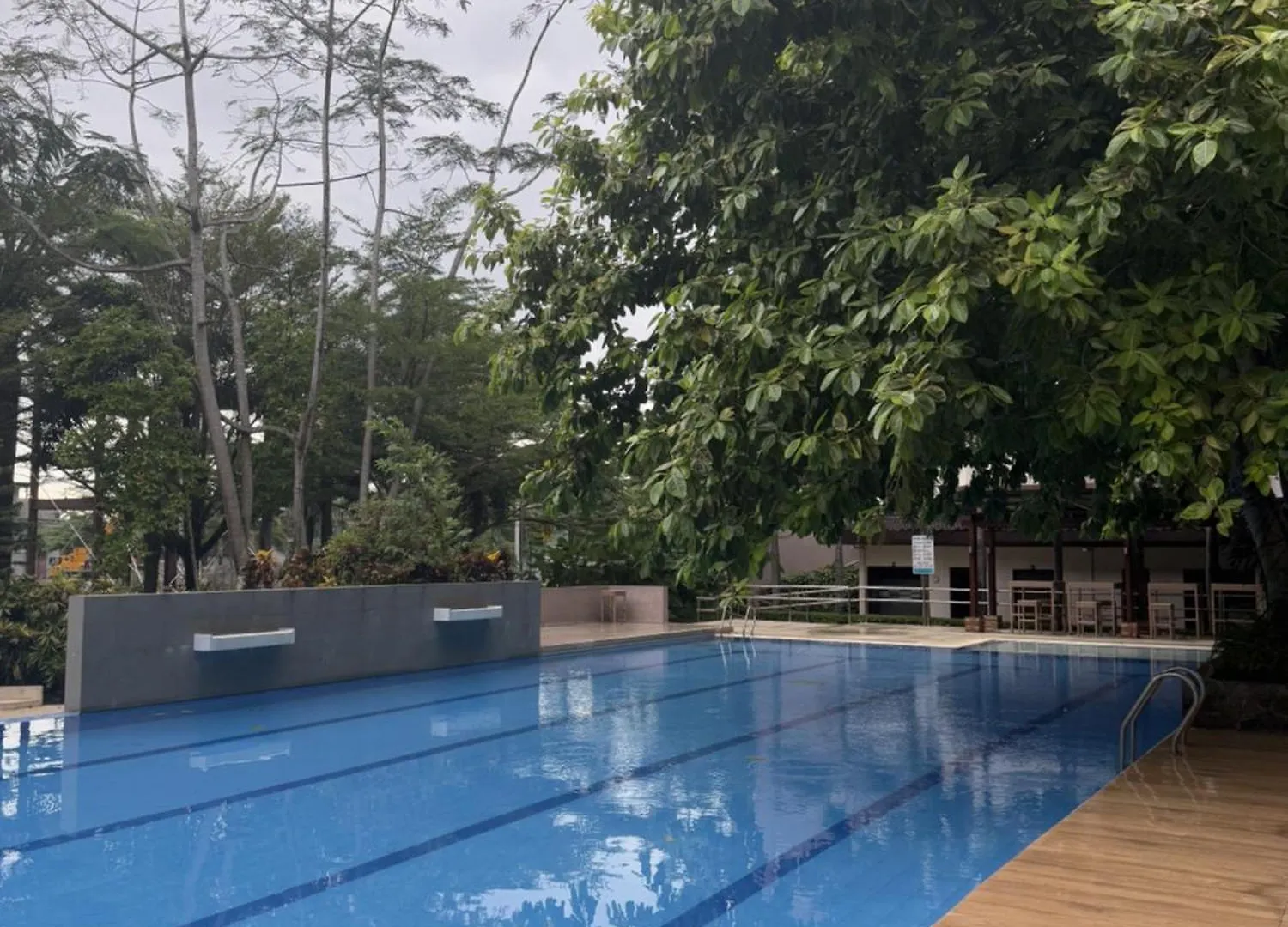 Jasmine - Two Bedroom Condo Unit With Balcony Davao Hotel apartamentowy