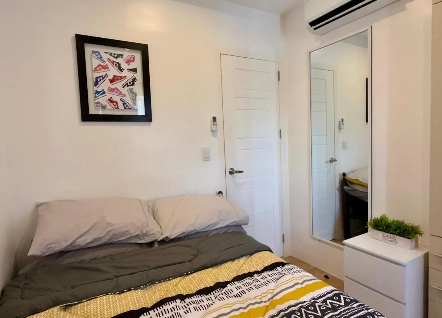 Hotel apartamentowy Jasmine - Two Bedroom Condo Unit With Balcony Davao