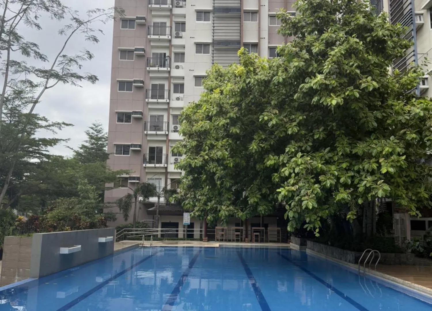 Jasmine - Two Bedroom Condo Unit With Balcony Davao Hotel apartamentowy