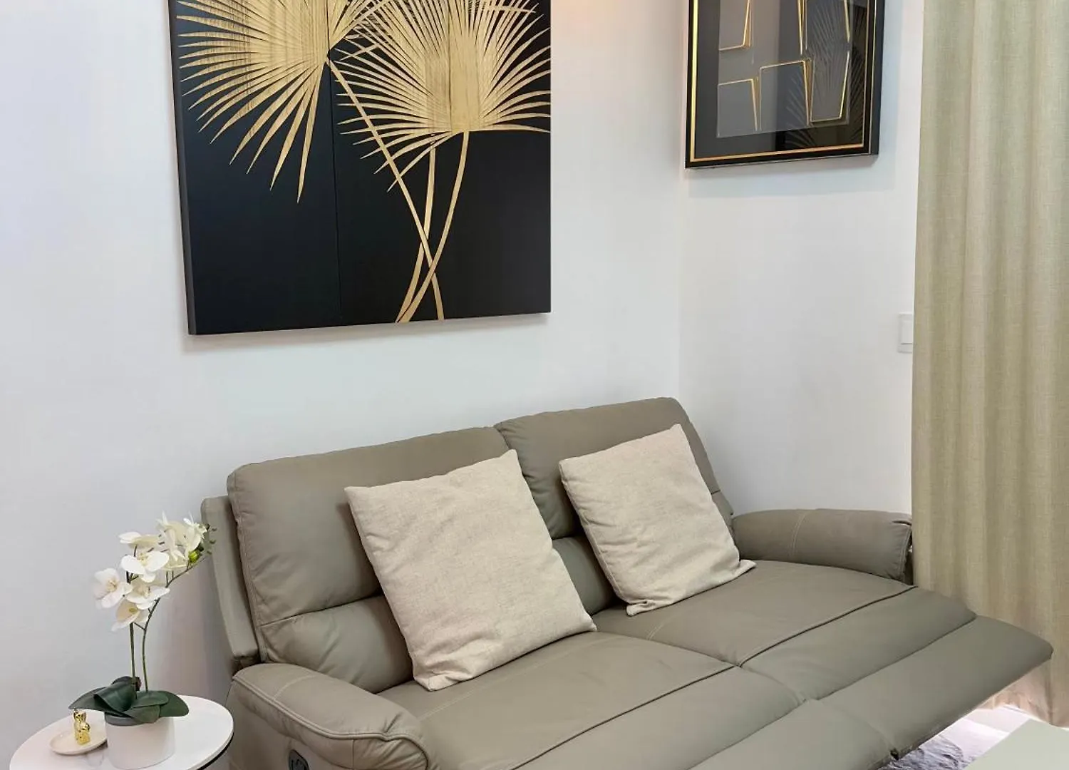 Hotel apartamentowy Jasmine - Two Bedroom Condo Unit With Balcony Davao